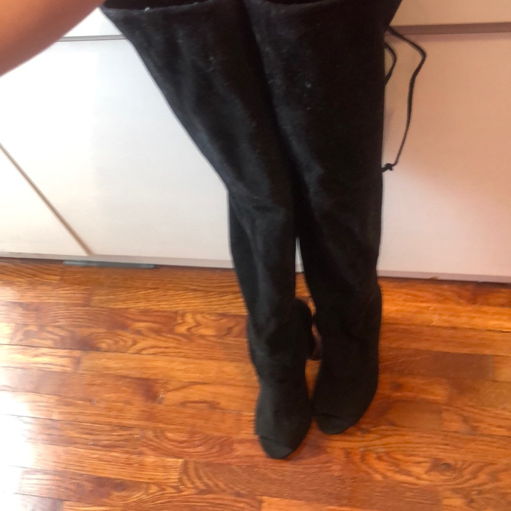 Knee high heels boots